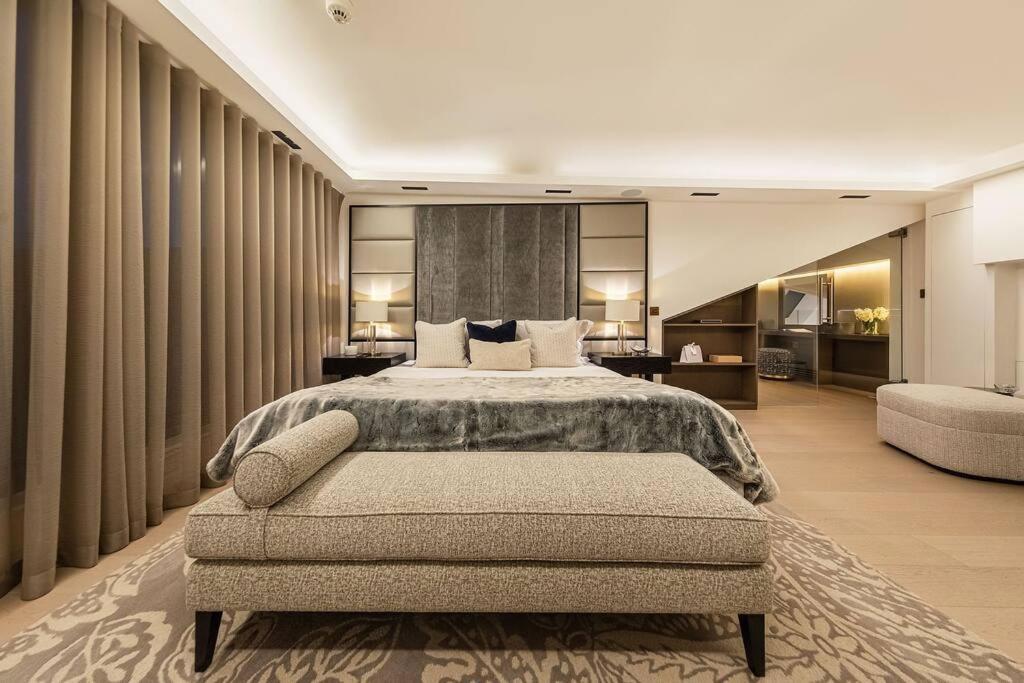 Marylebone Penthouse * London